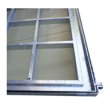 Каркас люка под террасную доску декинг из оцинкованной стали на петлях с кантом под настил ДПК